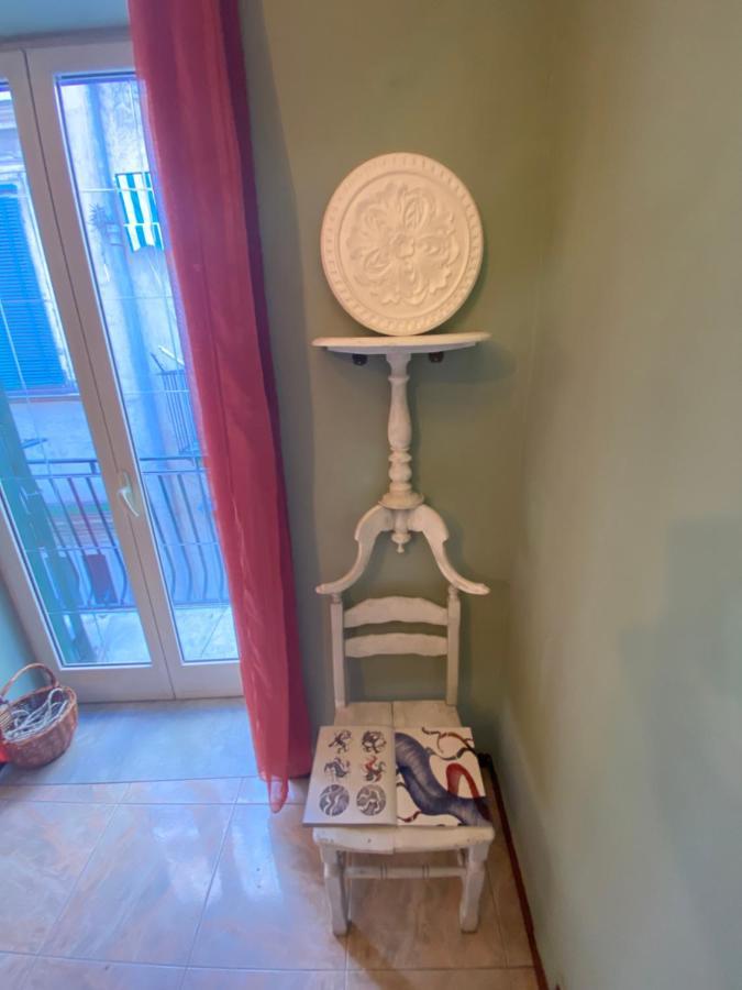 Casa Gioia, Tra Palazzo Reale,lungomare E Monte Echia * Napoli