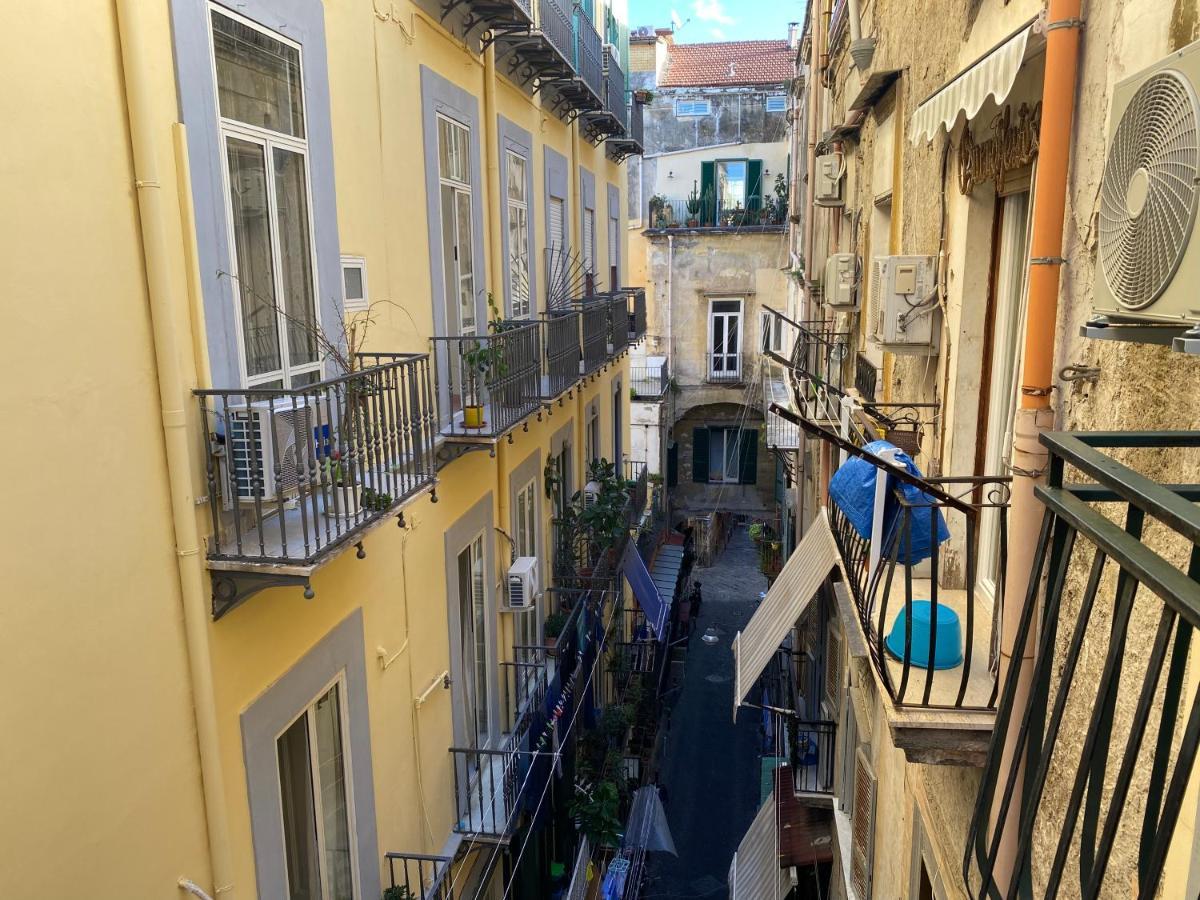 Casa Gioia, Tra Palazzo Reale,lungomare E Monte Echia Appartamento Napoli